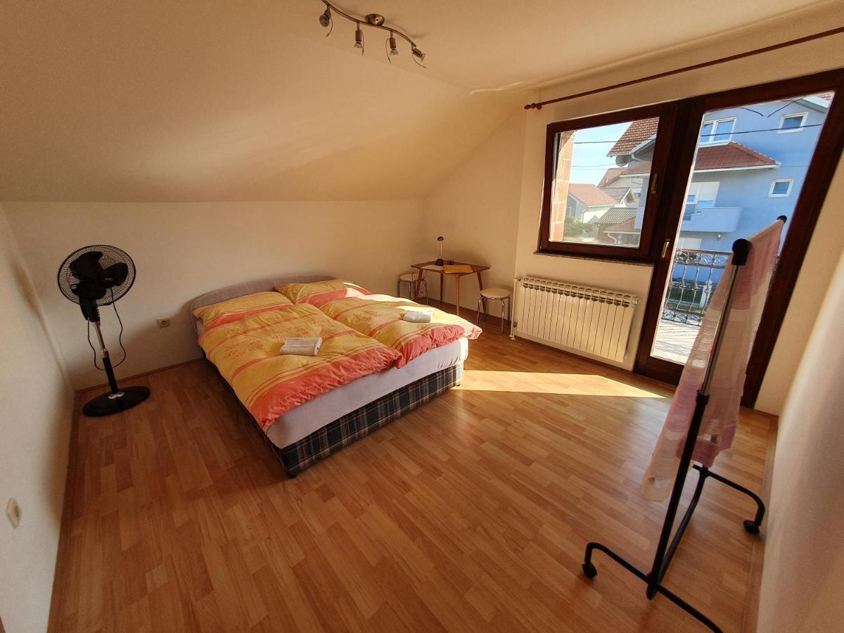 Apartmán House Antea Lucko Exteriér fotografie