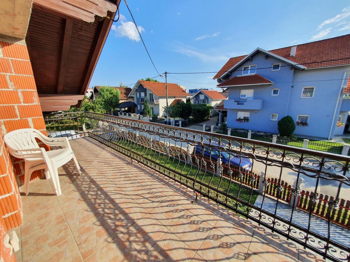 Apartmán House Antea Lucko Exteriér fotografie